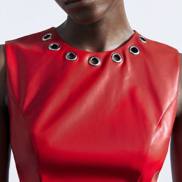 Red Casual Women's Party Dress with Eyelet Decor - Picture 3 of 7